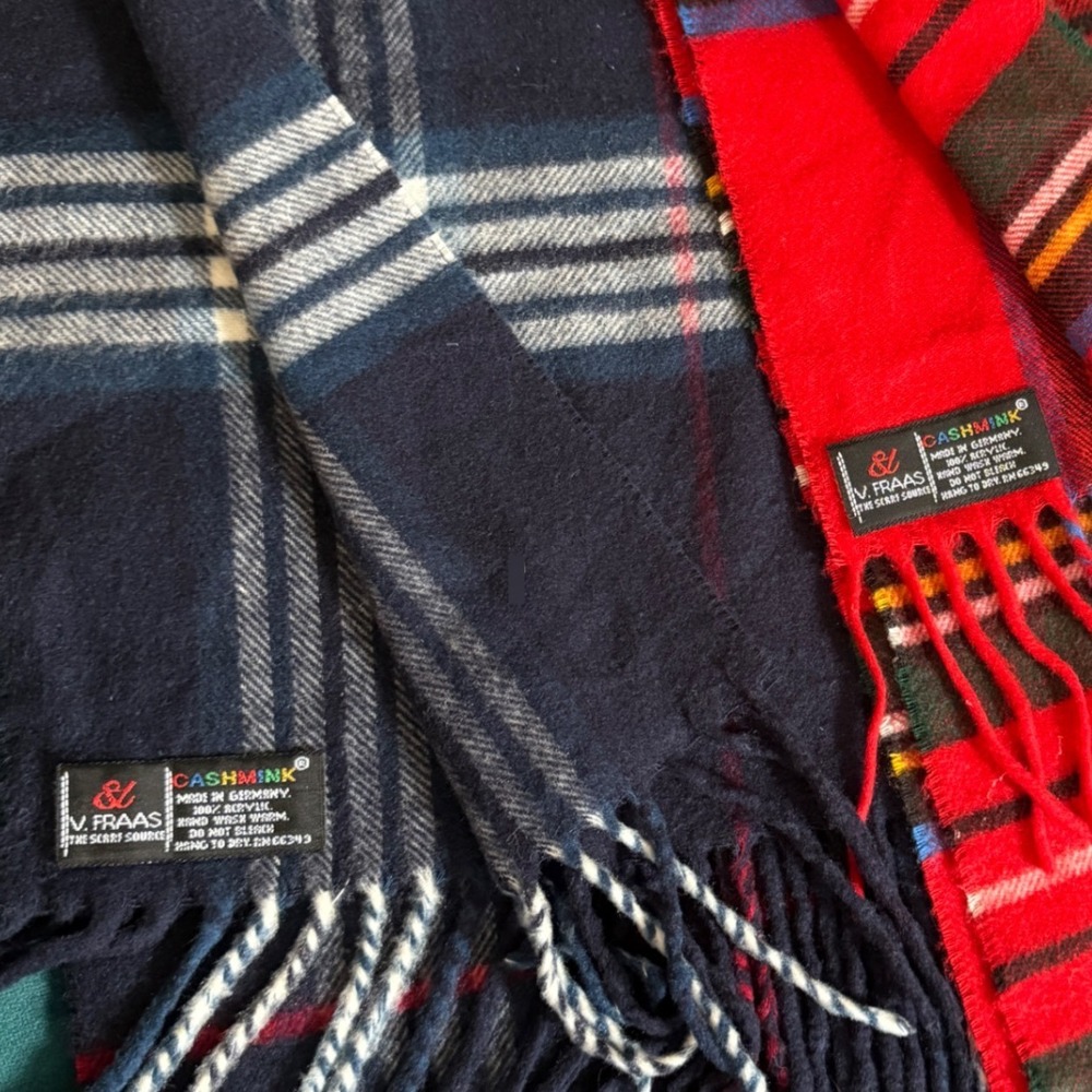 V. Fraas Cashmink Plaid Scarf Set of 2‎ Navy Red Made in Germany RN66349